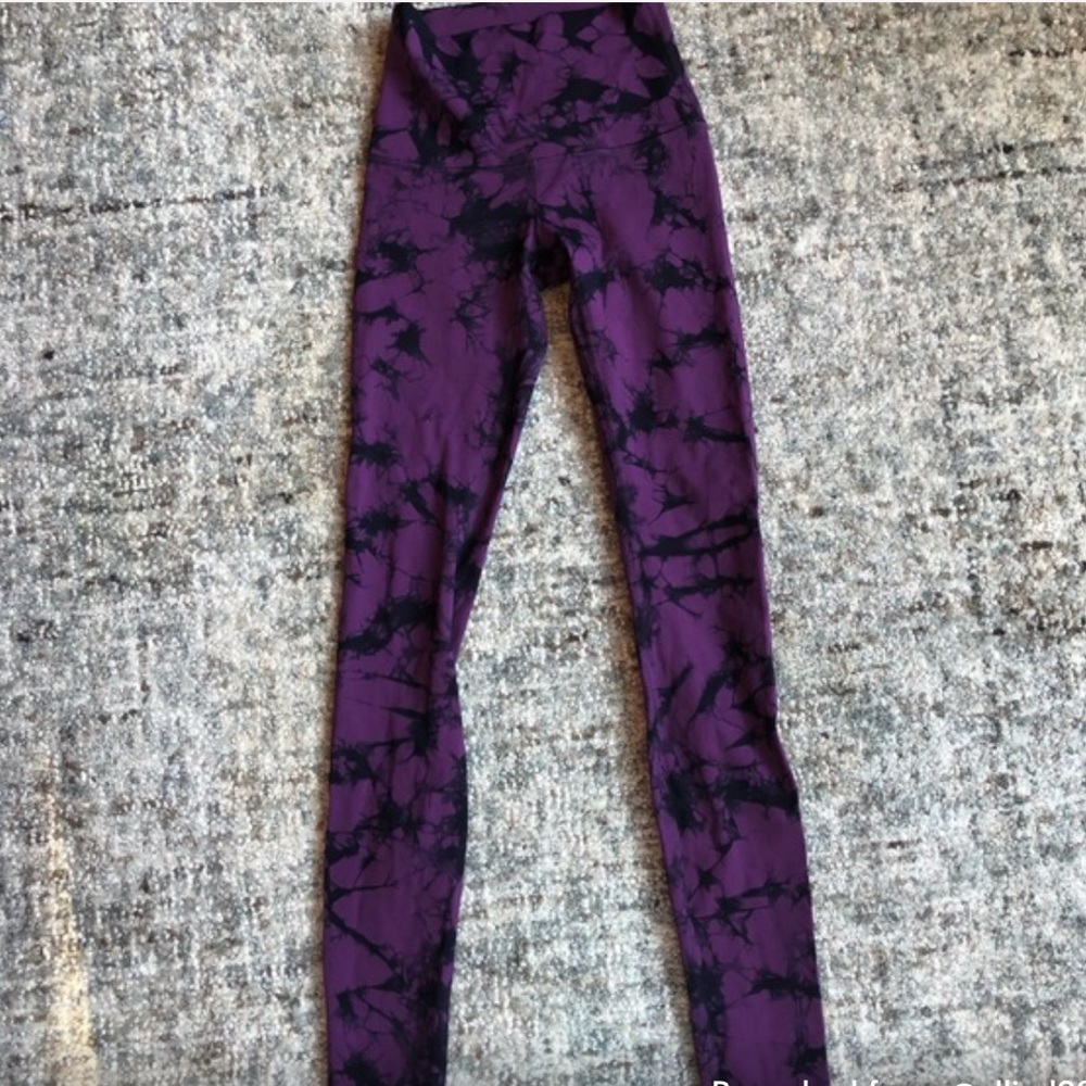 Lululemon Purple and Black Leggings